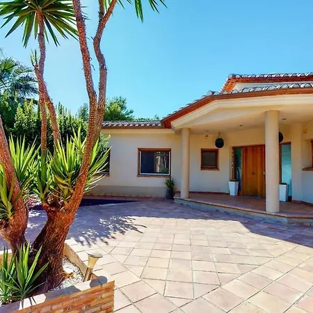 Villanumerouno * Denia